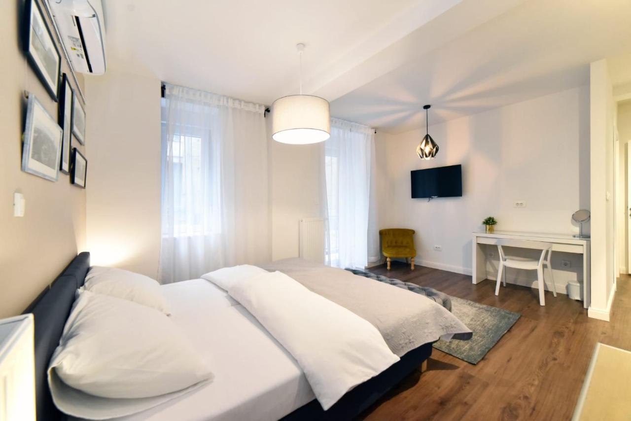 Moin Moin Double Bedroom Suite, Town Centre Загреб Экстерьер фото